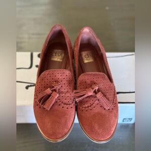 DV by Dolce Vita Suede “Monte Loafer” in Rust